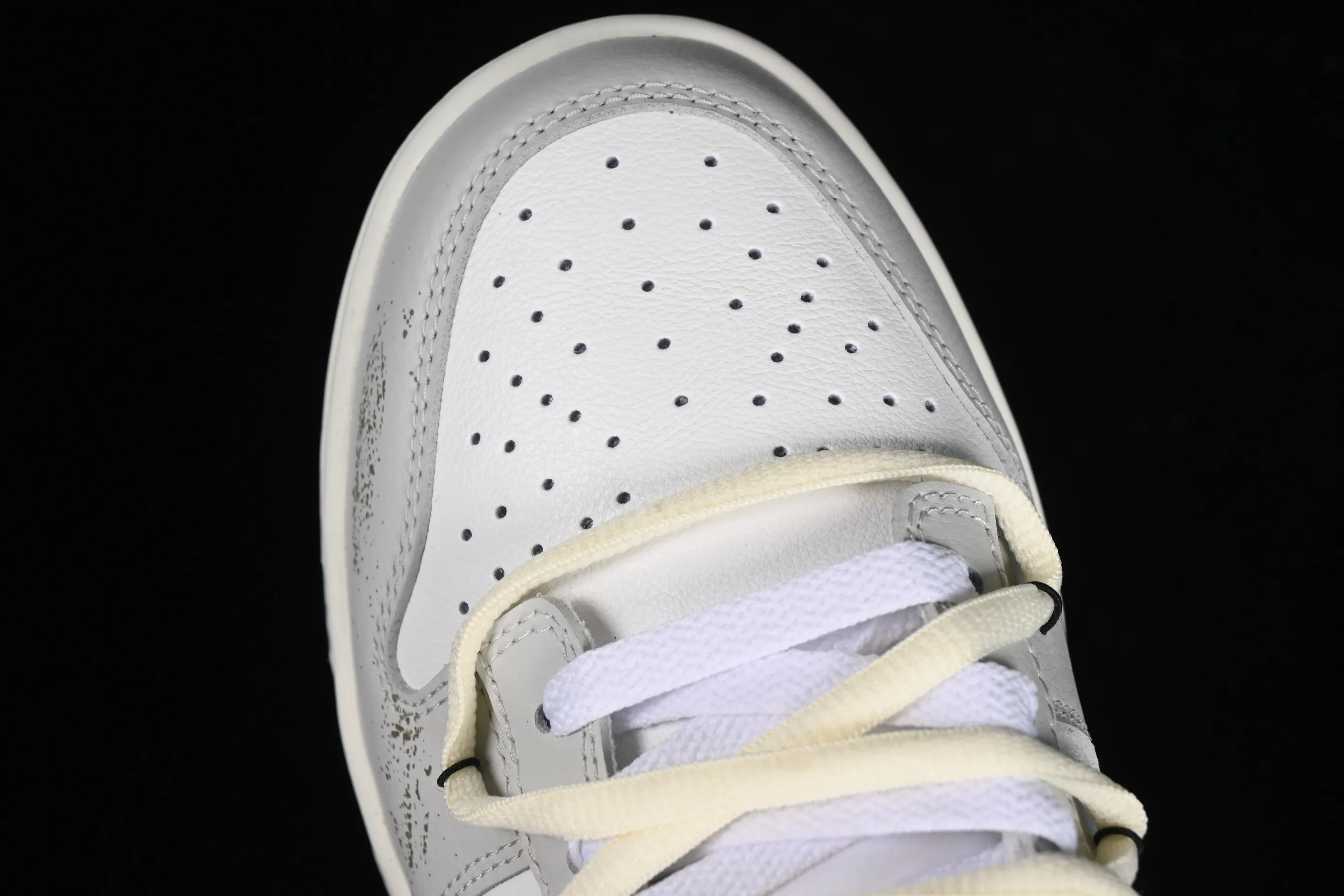 All Categories Nk SB Dunk Series Nk SB Dunk Low Low-top sneakers Nk Dunk Low SE Bubble Jellyfish Gray Island SB strap low-top casual sneakers FJ4188-100